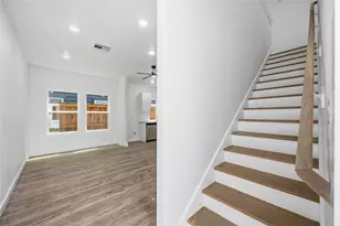 7502 Laura Koppe Rd, Houston, TX 77028 - Photo 11