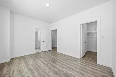 7502 Laura Koppe Road #A/B, Houston, TX 77028 - Photo 13