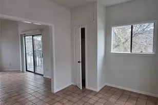 10154 Waterstone Dr, Houston, TX 77042 - Photo 7