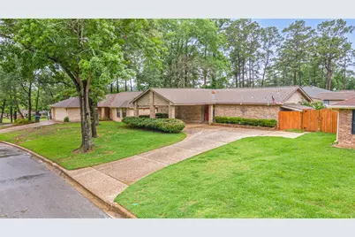 412 Burning Tree Drive, Huntsville, TX 77340 - Photo 3