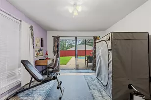 412 Burning Tree Dr, Huntsville, TX 77340 - Photo 17