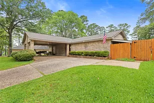 412 Burning Tree Dr, Huntsville, TX 77340 - Photo 5
