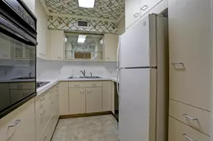 2600 Bellefontaine St, Houston, TX 77025 - Photo 3