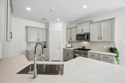 16603 Radiant Lilac Trail, Cypress, TX 77433 - Photo 9