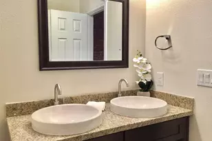 3708 Easy St, Houston, TX 77026 - Photo 7