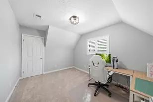 3037 Longwood Ln, Dickinson, TX 77539 - Photo 13