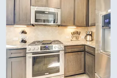 1646 Ryon Falls Drive, Richmond, TX 77469 - Photo 5