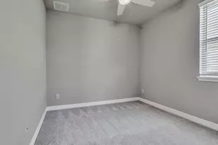 10410 Russell Pines Dr, Rosharon, TX 77583 - Photo 27