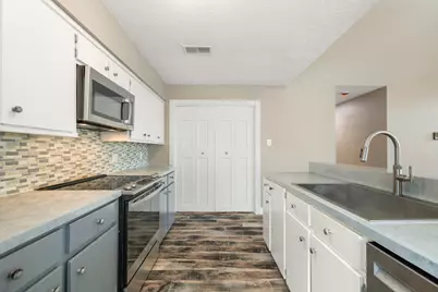 2919 Lake View Drive, Missouri City, TX 77459 - Photo 9