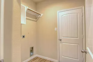 3226 Buttercup Dr, Texas City, TX 77591 - Photo 9