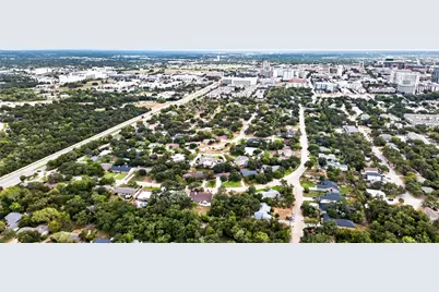 212 Greenway Drive, Bryan, TX 77801 - Photo 47
