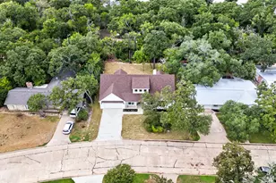 212 Greenway Dr, Bryan, TX 77801 - Photo 43