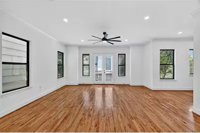 2407 Radcliffe Street, Houston, TX 77007 - Photo 9