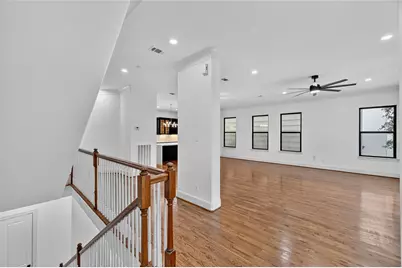 2407 Radcliffe Street, Houston, TX 77007 - Photo 7