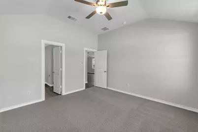 18737 Loom Drive, Conroe, TX 77306 - Photo 15