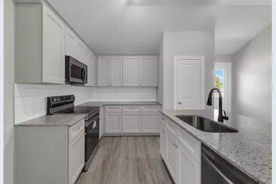 18737 Loom Drive, Conroe, TX 77306 - Photo 7