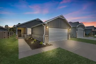 18737 Loom dr, Conroe, TX 77306 - Photo 1