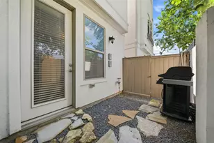 2106 Radcliffe St, Houston, TX 77007 - Photo 27