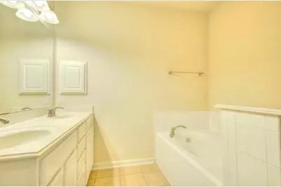 1139 Glenwood Canyon Lane, Houston, TX 77077 - Photo 15
