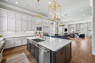 3602 Lannister Ln, Houston, TX 77055 - Photo 7