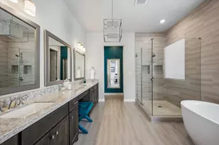 3602 Lannister Ln, Houston, TX 77055 - Photo 11