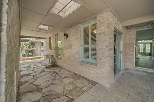 12214 Maple Rock Dr, Houston, TX 77077 - Photo 29