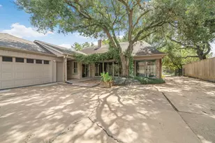 12214 Maple Rock Dr, Houston, TX 77077 - Photo 31