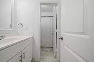 3536 Rebecca St, Houston, TX 77021 - Photo 7