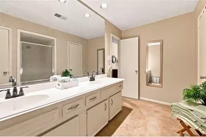 10126 Sagegreen Drive, Houston, TX 77089 - Photo 17