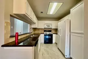 2711 Grants Lake Blvd, Sugar Land, TX 77479 - Photo 15