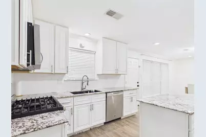 6226 Reamer Street, Houston, TX 77074 - Photo 11