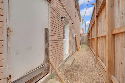 2109 Nantucket Drive, Houston, TX 77057 - Photo 33
