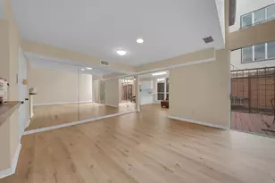 2109 Nantucket Dr, Houston, TX 77057 - Photo 15