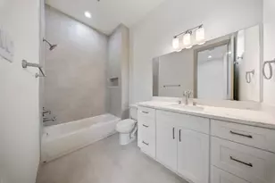 1122 Weiss St, Houston, TX 77009 - Photo 15