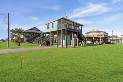 960 Crane Lane, Port Bolivar, TX 77650 - Photo 3