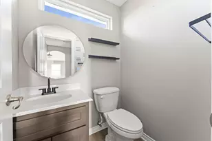 960 Crane Ln, Port Bolivar, TX 77650 - Photo 11