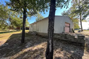218 Golden Acres, Buffalo, TX 75831 - Photo 9