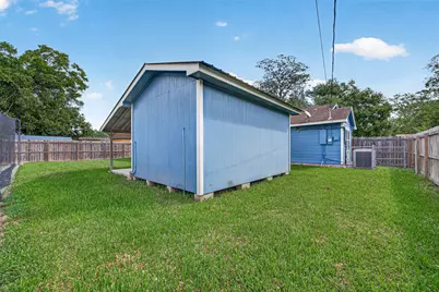 206 S Mattson Street, West Columbia, TX 77486 - Photo 43