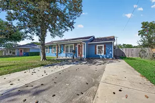 206 S Mattson St, West Columbia, TX 77486 - Photo 5