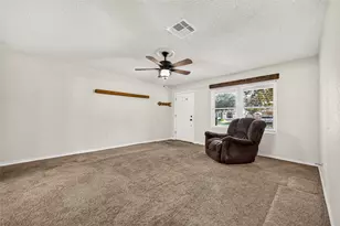206 S Mattson St, West Columbia, TX 77486 - Photo 11