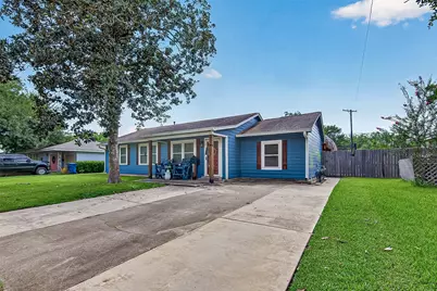 206 S Mattson Street, West Columbia, TX 77486 - Photo 3