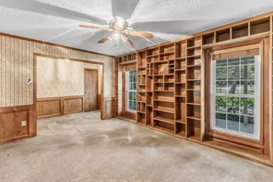 218 Westridge Dr, Huntsville, TX 77340 - Photo 7