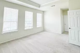 3123 Yukon Trace Dr, Houston, TX 77063 - Photo 17