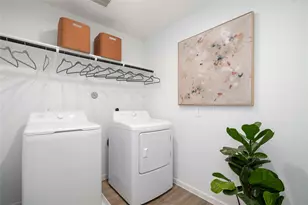 7716 Inwood Grv Ln, Houston, TX 77088 - Photo 29