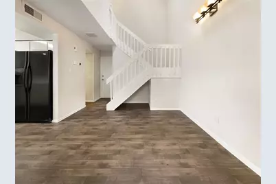 6823 Greenway Chase Street, Houston, TX 77072 - Photo 7