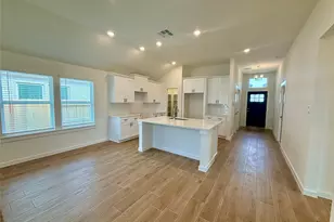 3210 Emerald Hills Dr, Angleton, TX 77515 - Photo 1