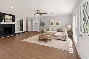 810 Maranon Ln, Houston, TX 77090 - Photo 3