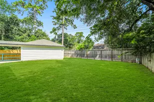 810 Maranon Ln, Houston, TX 77090 - Photo 29