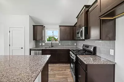 8 Keystone Court, Angleton, TX 77515 - Photo 11