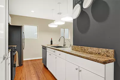 227 W Gray, Houston, TX 77019 - Photo 9